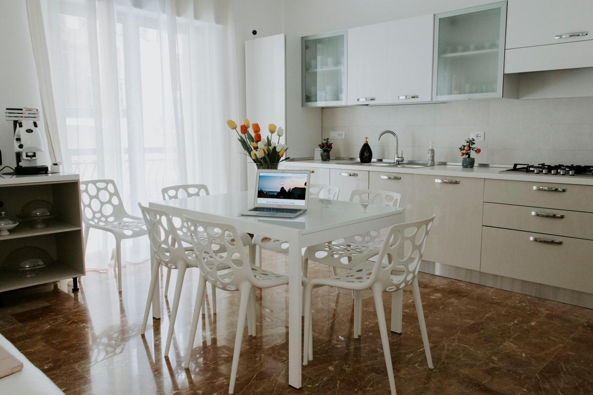 Bnb Nuova Vita Paola Εξωτερικό φωτογραφία