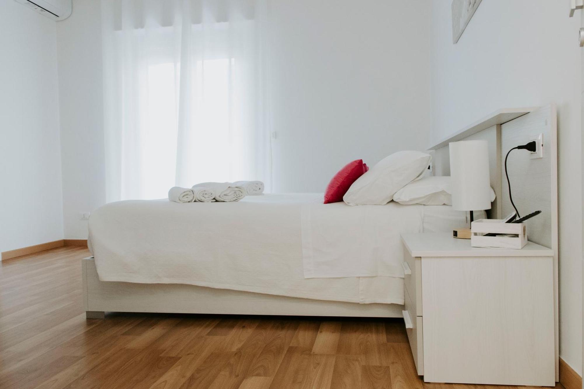 Bnb Nuova Vita Paola Εξωτερικό φωτογραφία